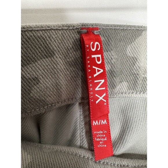 SPANX Jean-ish Ankle Pull On Leggings Stone Wash Camo‎ Women's Size Medium - Picture 4 of 7